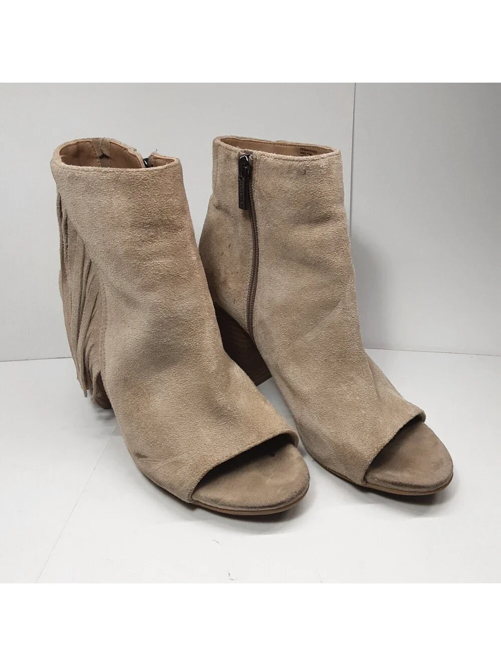 Kenneth Cole -REACTION - Women's Size 7 1/2 M - Open Toe Ankle Boot